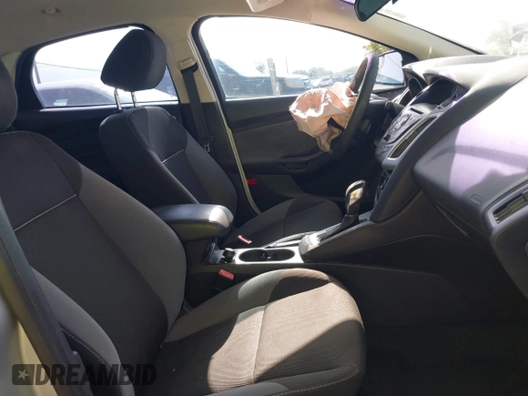 2013 Ford Focus SE with VIN 1FADP3F21DL184625, listed as a IAAI auction lot 42575194 with 113,601 mi miles and . Bid and sale history available at DreamBid. Image 5.