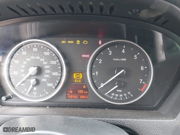 2013 BMW X5 xDrive35i with VIN 5UXZV4C59D0E08690, listed as a IAAI auction lot 41160882 with 109,182 mi miles. Bid and sale history available at carsss.com. Image 7.