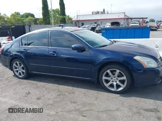 2007 Nissan Maxima SE z VIN 1N4BA41E27C824409, wystawiony jako IAAI lot #42367195 z przebiegiem 125 696 mil mil oraz . Historia ofert i sprzedaży dostępna na DreamBid. Obrazek 13.