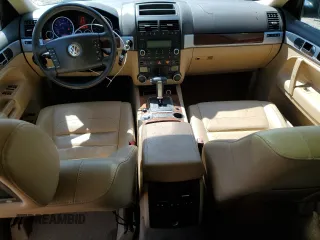 2010 Volkswagen Touareg VR6 with VIN WVGBF7A97AD003738, listed as a Copart auction lot 50394915 with 126,591 mi miles and Salvage Title. Bid and sale history available at DreamBid. Image 8.