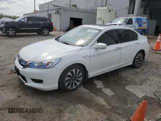 2015 Honda Accord Touring with VIN 1HGCR6F79FA003218, listed as a Copart auction lot 60108715 with 114,328 mi miles and Salvage title. Bid and sale history available at DreamBid. Image 1.