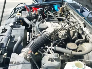 1995 Nissan Pathfinder LE z VIN JN8HD17Y2SW069219, wystawiony jako IAAI lot #43089977 z przebiegiem 113 798 mil mil oraz . Historia ofert i sprzedaży dostępna na DreamBid. Obrazek 19.