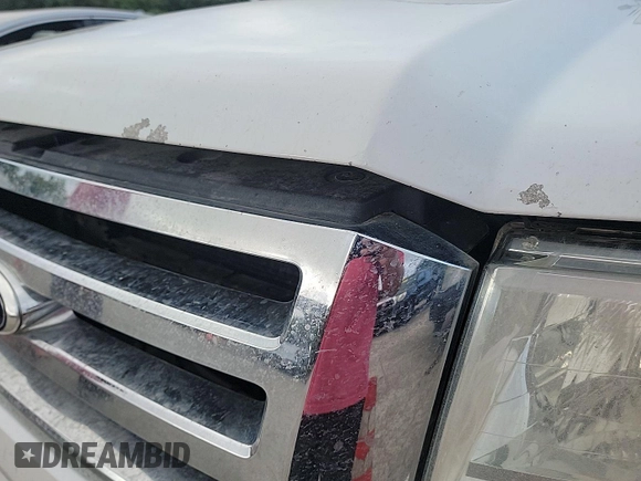 2014 Ford Expedition King Ranch with VIN 1FMJU1J52EEF42988, listed as a IAAI auction lot 42616393 with 325,284 mi miles and . Bid and sale history available at DreamBid. Image 7.