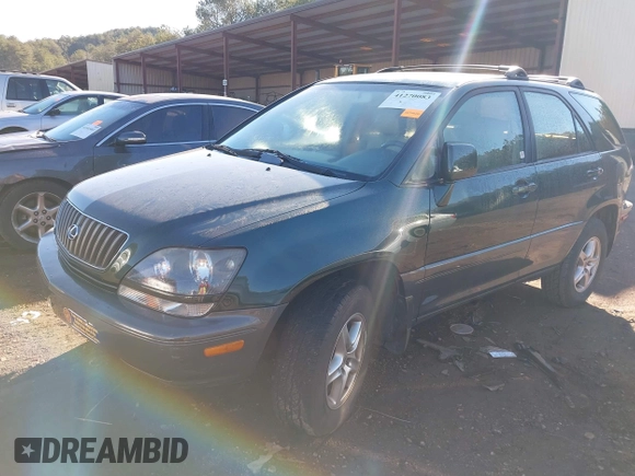 2000 Lexus RX 300 with VIN JT6GF10U8Y0078065, listed as a IAAI auction lot 41270083 with 101,593 mi miles and . Bid and sale history available at DreamBid. Image 2.