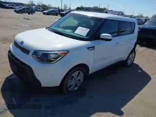 2016 Kia Soul with VIN KNDJN2A26G7292689, listed as a IAAI auction lot 41828977 with 146,251 mi miles. Bid and sale history available at carsss.com. Image 2.