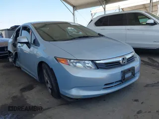 2012 Honda Civic LX z VIN 2HGFB2F51CH593758, wystawiony jako IAAI lot #42304551 z przebiegiem Nie podano mil oraz . Historia ofert i sprzedaży dostępna na DreamBid. Obrazek 1.