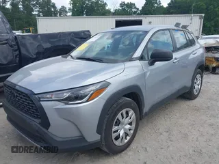 2022 Toyota Corolla Cross L with VIN 7MUAAAAG5NV013226, listed as a IAAI auction lot 42491707 with 34,514 mi miles and . Bid and sale history available at DreamBid. Image 20.
