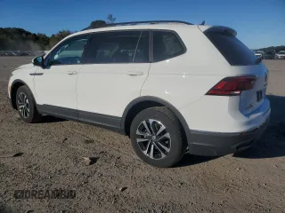2023 Volkswagen Tiguan S с VIN 3VVFB7AX5PM093275, выставлен на аукционе Copart как лот 73763224 с пробегом 11 084 миль миль и Списание • Salvage title. История ставок и продаж доступна на DreamBid. Изображение 2.