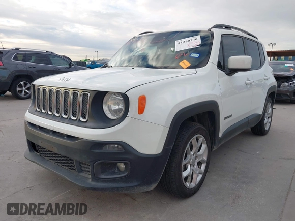 2015 Jeep Renegade Latitude with VIN ZACCJABT9FPB99964, listed as a IAAI auction lot 41250730 with 117,251 mi miles and . Bid and sale history available at carsss.com. Image 2.