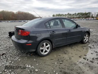 2006 Mazda 3 i Touring with VIN JM1BK32G761490132, listed as a Copart auction lot 52937645 with 146,299 mi miles and Salvage Title. Bid and sale history available at DreamBid. Image 3.