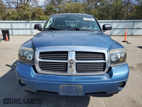2005 Dodge Dakota Laramie with VIN 1D7HW58N25S200250, listed as a Copart auction lot 74635094 with 230,871 mi miles and Clean Title. Bid and sale history available at DreamBid. Image 5.