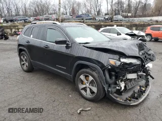 2020 Jeep Cherokee Limited with VIN 1C4PJMDX3LD562210, listed as a Copart auction lot 82904974 with 101,022 mi miles and Non repairable. Bid and sale history available at DreamBid. Image 4.
