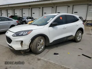 2022 Ford Escape SE z VIN 1FMCU0G69NUB15137, wystawiony jako Copart lot #56896815 z przebiegiem 57 000 mil mil oraz Nie do naprawy • Non repairable. Historia ofert i sprzedaży dostępna na DreamBid. Obrazek 1.