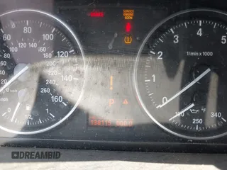 2008 BMW 3 Series 335i с VIN WBAVB77528NH78762, выставлен на аукционе IAAI как лот 42414203 с пробегом 138 115 миль миль и . История ставок и продаж доступна на DreamBid. Изображение 7.