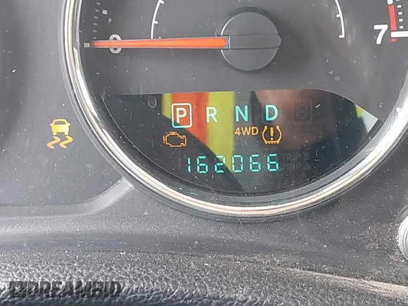 2014 Jeep Wrangler Unlimited Sport with VIN 1C4BJWDG1EL121190, listed as a IAAI auction lot 41913348 with 162,066 mi miles and . Bid and sale history available at DreamBid. Image 15.