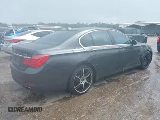 2011 BMW 7 Series 750i xDrive с VIN WBAKC6C54BC394675, выставлен на аукционе IAAI как лот 42394276 с пробегом 207 246 миль миль и . История ставок и продаж доступна на DreamBid. Изображение 4.