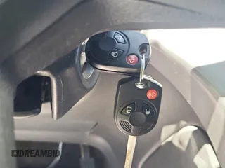 2016 Ford Escape SE z VIN 1FMCU0GX3GUC30456, wystawiony jako IAAI lot #42387320 z przebiegiem 99 033 mil mil oraz . Historia ofert i sprzedaży dostępna na DreamBid. Obrazek 23.