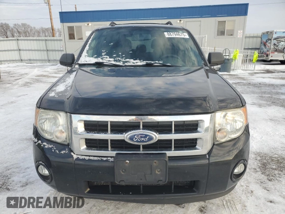 2011 Ford Escape XLT with VIN 1FMCU9DG4BKA37052, listed as a Copart auction lot 88794675 with 170,805 mi miles and Non repairable. Bid and sale history available at DreamBid. Image 5.