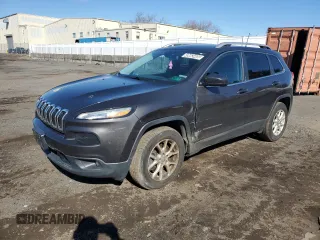 2018 Jeep Cherokee Latitude Plus with VIN 1C4PJMLB7JD562858, listed as a Copart auction lot 49663405 with 107,543 mi miles and Clean Title. Bid and sale history available at DreamBid. Image 1.