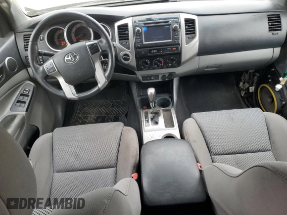 2013 Toyota Tacoma with VIN 3TMLU4EN5DM104791, listed as a Copart auction lot 43207965 with 121,427 mi miles and Salvage Title. Bid and sale history available at DreamBid. Image 8.