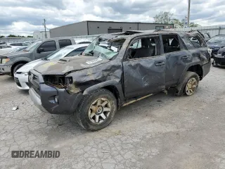 2020 Toyota 4Runner SR5 with VIN JTEBU5JR7L5767063, listed as a Copart auction lot 57969085 with Not provided miles and Salvage title. Bid and sale history available at DreamBid. Image 1.