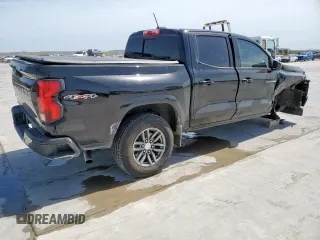 2024 Chevrolet Colorado 4WD LT z VIN 1GCGTCEC7R1132075, wystawiony jako Copart lot #49458765 z przebiegiem 44 112 mil mil oraz Szkoda całkowita • Salvage title. Historia ofert i sprzedaży dostępna na DreamBid. Obrazek 3.