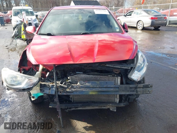 2013 Hyundai Accent GLS with VIN KMHCT4AE0DU498233, listed as a IAAI auction lot 41184704 with 1 mi miles. Bid and sale history available at carsss.com. Image 11.