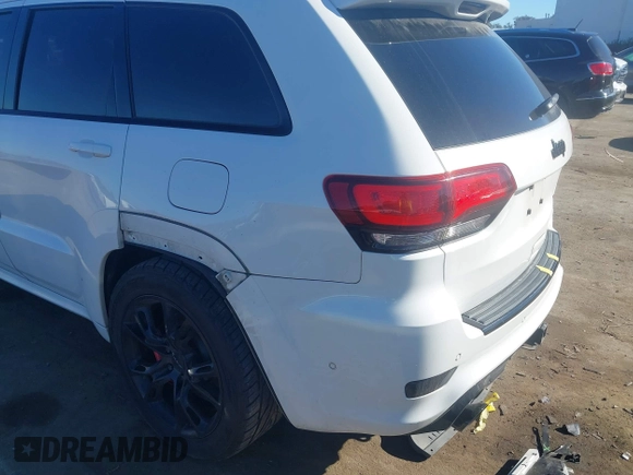 2017 Jeep Grand Cherokee SRT with VIN 1C4RJFDJ6HC754640, listed as a IAAI auction lot 40944008 with 93,412 mi miles. Bid and sale history available at carsss.com. Image 18.