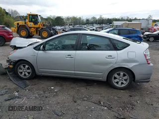 2009 Toyota Prius z VIN JTDKB20U497879346, wystawiony jako IAAI lot #41927970 z przebiegiem 291 906 mil mil oraz . Historia ofert i sprzedaży dostępna na DreamBid. Obrazek 14.