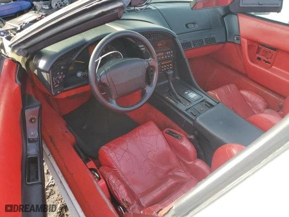 1993 Chevrolet Corvette with VIN 1G1YY23P0P5114800, listed as a Copart auction lot 85556704 with 158,011 mi miles and Clean Title. Bid and sale history available at carsss.com. Image 8.