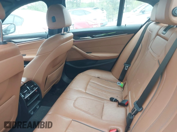 2019 BMW 5 Series 530i xDrive with VIN WBAJA7C53KWW48916, listed as a IAAI auction lot 42053125 with 108,496 mi miles. Bid and sale history available at carsss.com. Image 8.