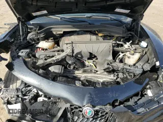 2019 Alfa Romeo Stelvio z VIN ZASPAJAN0K7C36435, wystawiony jako Copart lot #88057385 z przebiegiem Nie podano mil oraz Szkoda całkowita • Salvage title. Historia ofert i sprzedaży dostępna na DreamBid. Obrazek 14.