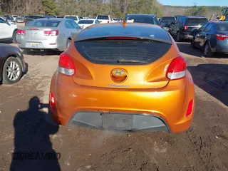 2013 Hyundai Veloster w/Gray Int with VIN KMHTC6AD3DU126193, listed as a IAAI auction lot 41251982 with 119,066 mi miles. Bid and sale history available at carsss.com. Image 16.