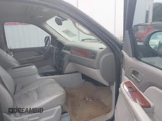 2007 GMC Yukon SLT with VIN 1GKFC13037J144413, listed as a IAAI auction lot 42185952 with Not provided miles and . Bid and sale history available at DreamBid. Image 5.