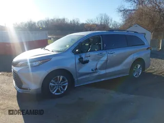 2022 Toyota Sienna XLE with VIN 5TDJRKEC9NS088219, listed as a IAAI auction lot 41820969 with 190,598 mi miles and . Bid and sale history available at DreamBid. Image 6.