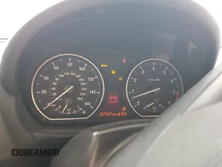 2008 BMW 1 Series 135i с VIN WBAUN93548VF55790, выставлен на аукционе Copart как лот 60629345 с пробегом 57 087 миль миль и Чистый • Clean title. История ставок и продаж доступна на DreamBid. Изображение 9.