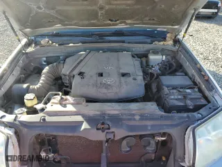 2006 Toyota 4Runner SR5 with VIN JTEBU14R960086845, listed as a Copart auction lot 44186285 with 214,461 mi miles and Salvage Title. Bid and sale history available at carsss.com. Image 12.
