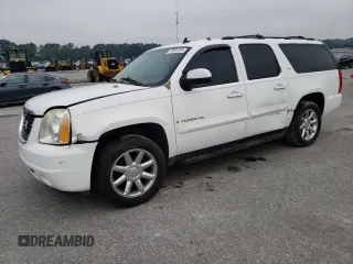 2008 GMC Yukon XL SLT w/4SB with VIN 1GKFC16028J194992, listed as a Copart auction lot 73526724 with 236,387 mi miles and Salvage Title. Bid and sale history available at carsss.com. Image 1.