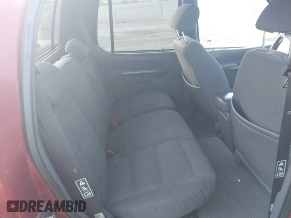2001 Ford Explorer Sport Trac z VIN 1FMZU77E31UA72225, wystawiony jako IAAI lot #41784584 z przebiegiem 202 195 mil mil oraz . Historia ofert i sprzedaży dostępna na DreamBid. Obrazek 8.