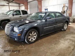 2007 Chrysler 300 Touring with VIN 2C3KA53G87H835673, listed as a Copart auction lot 48583435 with 97,988 mi miles and Clean Title. Bid and sale history available at carsss.com. Image 1.