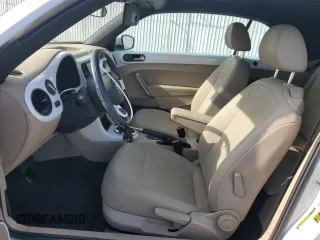 2019 Volkswagen Beetle S with VIN 3VW5DAATXKM505842, listed as a Copart auction lot 52631595 with 35,839 mi miles and Salvage title. Bid and sale history available at DreamBid. Image 7.