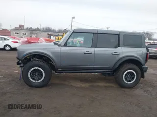 2023 Ford Bronco z VIN 1FMEE5DP4PLB54095, wystawiony jako IAAI lot #41445801 z przebiegiem 12 170 mil mil oraz . Historia ofert i sprzedaży dostępna na DreamBid. Obrazek 15.