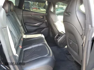 2021 Aston Martin DBX z VIN SCFVUJAWXMTV01292, wystawiony jako Copart lot #83824504 z przebiegiem Nie podano mil oraz Szkody całkowita. Historia ofert i sprzedaży dostępna na DreamBid. Obrazek 10.