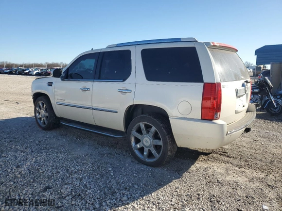 2008 Cadillac Escalade with VIN 1GYFK63898R227231, listed as a Copart auction lot 46340945 with 166,797 mi miles and Salvage Title. Bid and sale history available at carsss.com. Image 2.