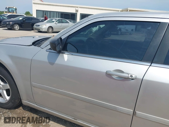 2006 Chrysler 300 with VIN 2C3KA43R96H505406, listed as a IAAI auction lot 42047014 with 257,628 mi miles. Bid and sale history available at carsss.com. Image 16.