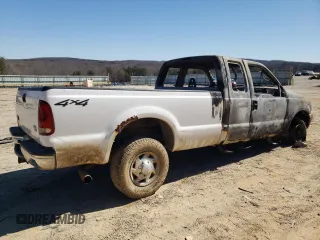 2003 Ford Super Duty F-250 XL with VIN 1FTNX21P53EB53182, listed as a Copart auction lot 46777985 with 0 mi miles and Non Repairable. Bid and sale history available at carsss.com. Image 3.