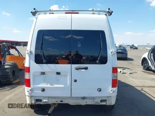 2010 Ford Transit Connect XLT z VIN NM0LS7DN1AT026707, wystawiony jako IAAI lot #42373335 z przebiegiem 204 252 mil mil oraz . Historia ofert i sprzedaży dostępna na DreamBid. Obrazek 6.