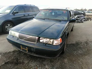 1997 Volvo S90 with VIN YV1KS9608V1107792, listed as a IAAI auction lot 38336416 with 146,975 mi miles. Bid and sale history available at carsss.com. Image 6.