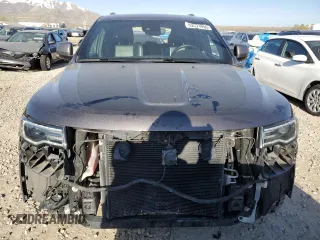 2019 Jeep Grand Cherokee Trailhawk with VIN 1C4RJFLT1KC541766, listed as a Copart auction lot 52571995 with 68,570 mi miles and Salvage title. Bid and sale history available at DreamBid. Image 5.