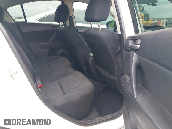 2013 Mazda Mazda3 i Sport with VIN JM1BL1U70D1776657, listed as a IAAI auction lot 42131274 with 133,362 mi miles. Bid and sale history available at carsss.com. Image 8.